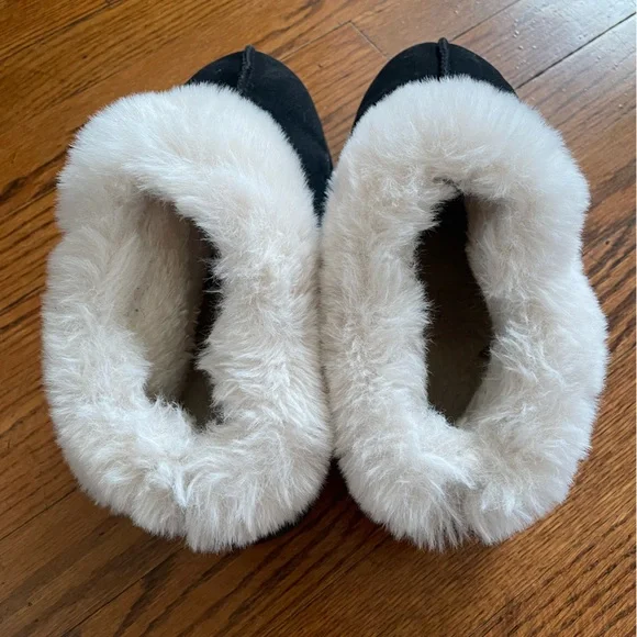 Fuzzy Winter Platform Slippers - Picture 5 of 6